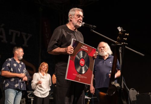 Michal Prokop oslavil jubileum, pokřtil živák Live 80 a stal se Legendou Supraphonu